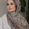Ethnische Schals – Traditionelle Muster & Emotionale Eleganz
